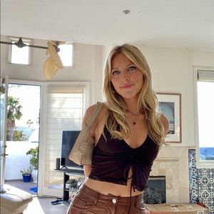Meet your Posher, Julia